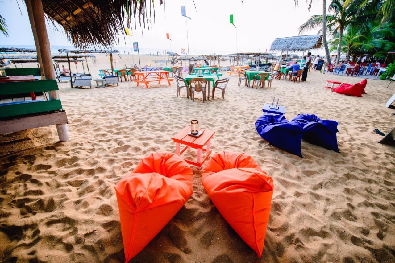 International Beach Hotel & Restaurant Hikkaduwa Esterno foto
