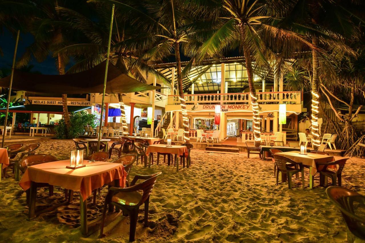 International Beach Hotel & Restaurant Hikkaduwa Esterno foto